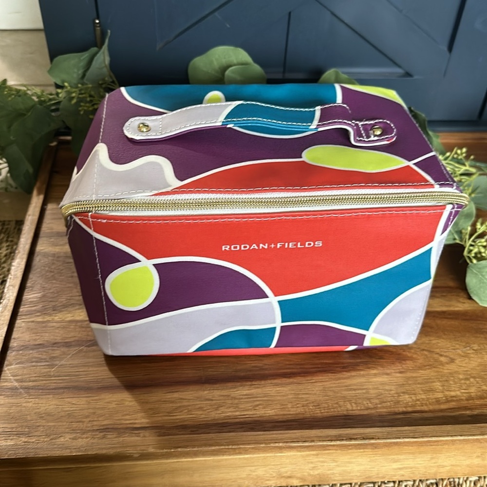 Rodan and fields travel toiletry bag